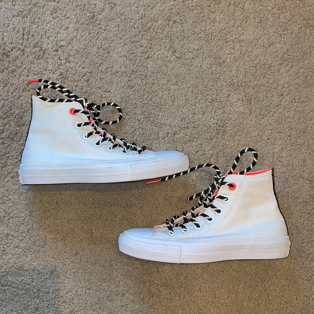 BRAND NEW Converse All Star High Tops! Women’s Size 6.5